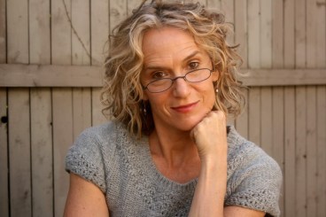 alice_headshot_glasses_